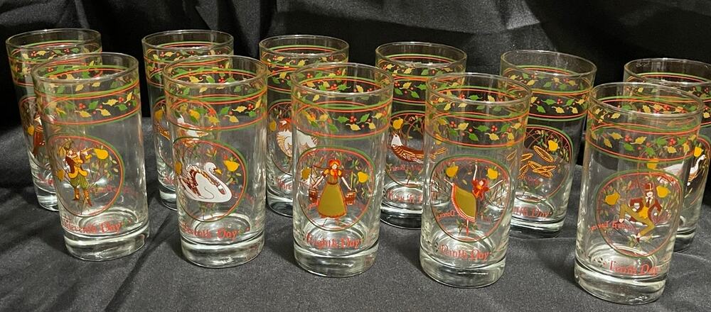 Vintage Anchor Hocking 12 Days of Christmas Glass Set (Only 11)